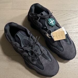 Yeezy 500 Utility Black